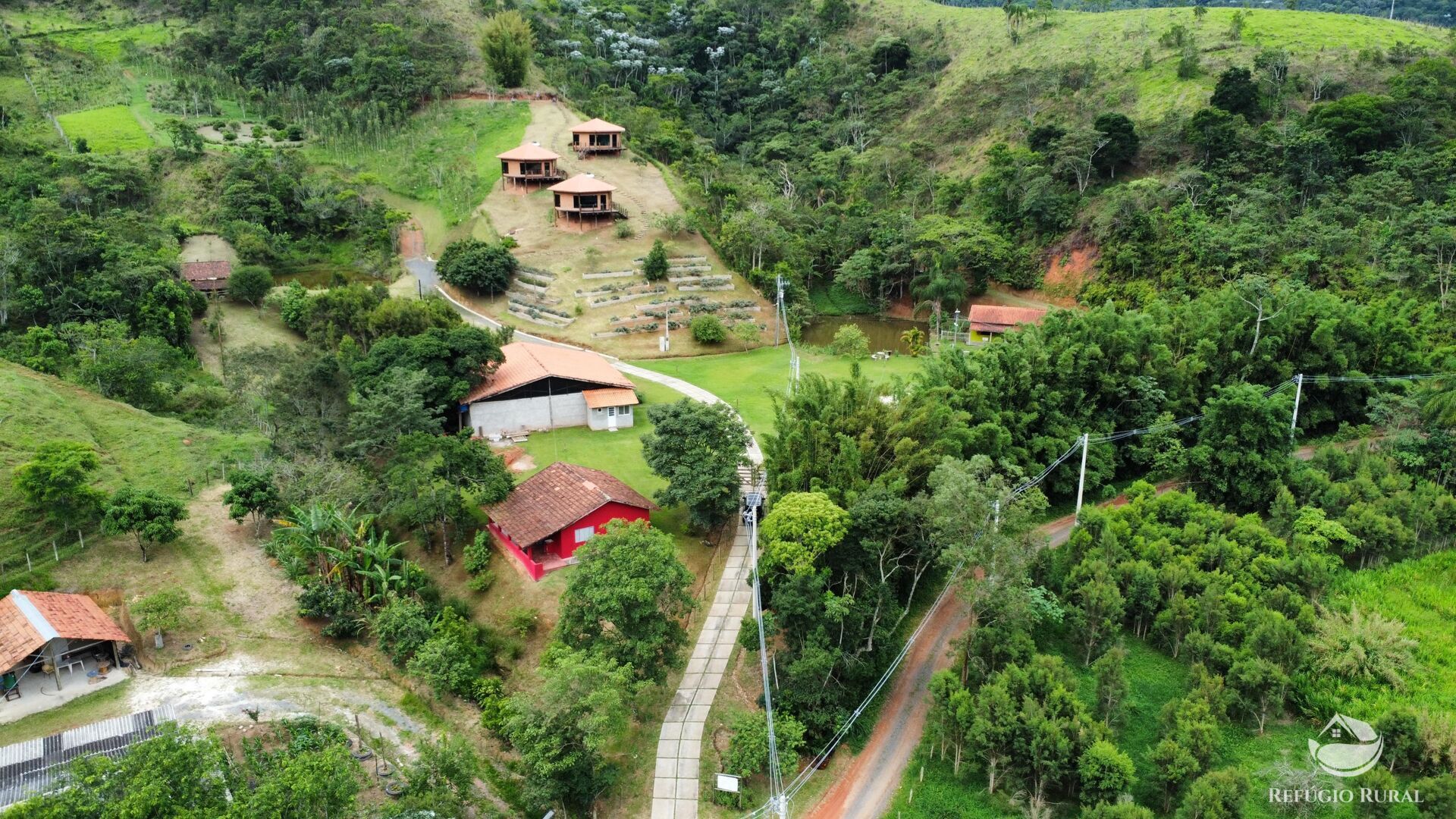 Fazenda à venda com 5 quartos, 240000m² - Foto 32