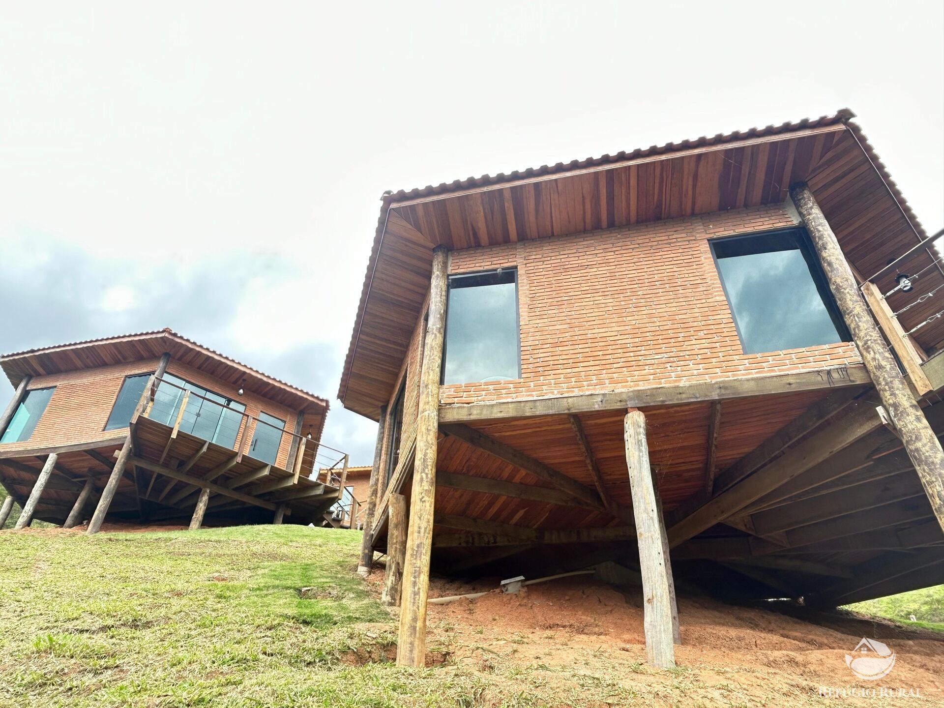 Fazenda à venda com 5 quartos, 240000m² - Foto 42