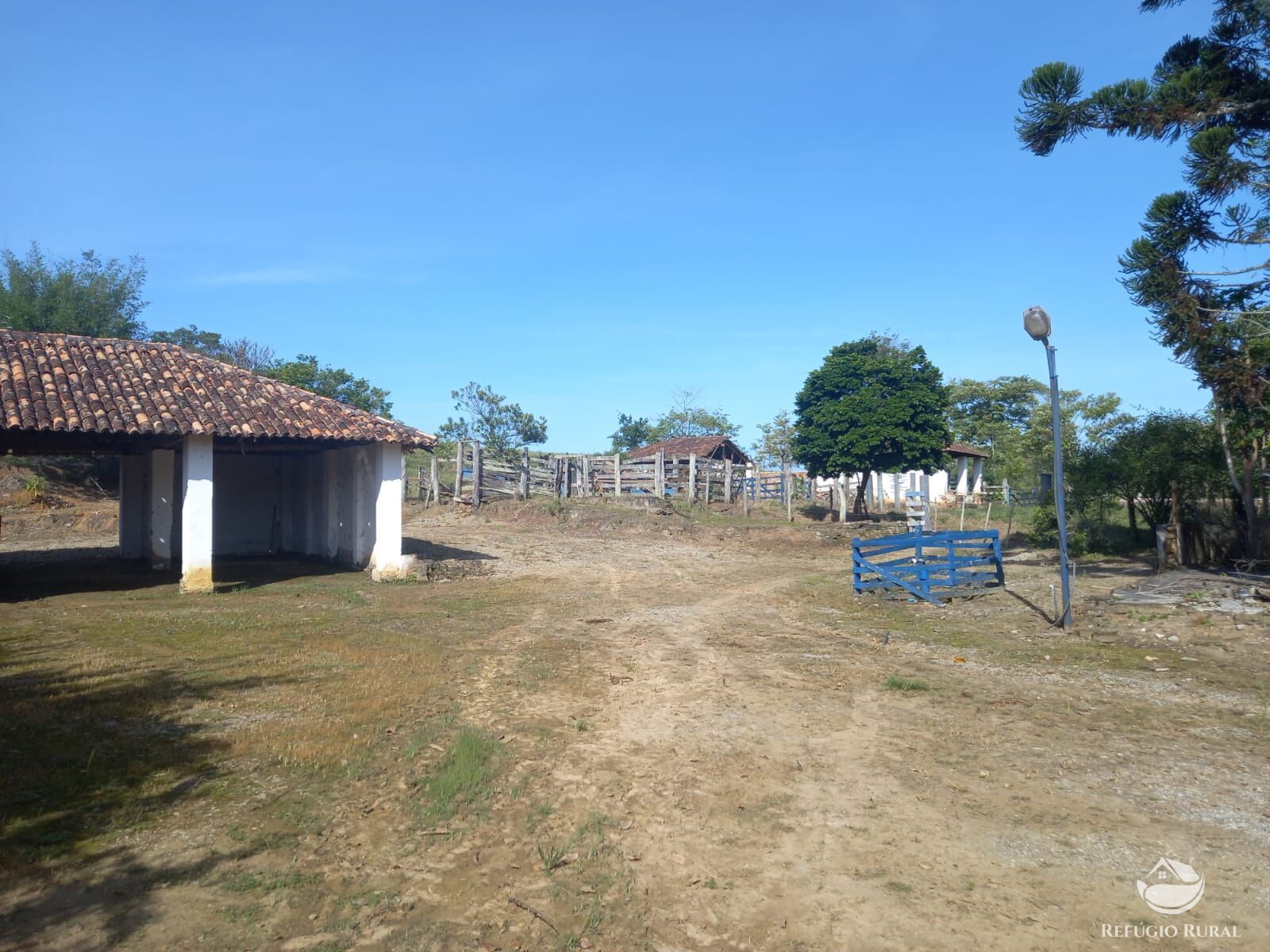 Fazenda à venda com 3 quartos, 338800m² - Foto 19