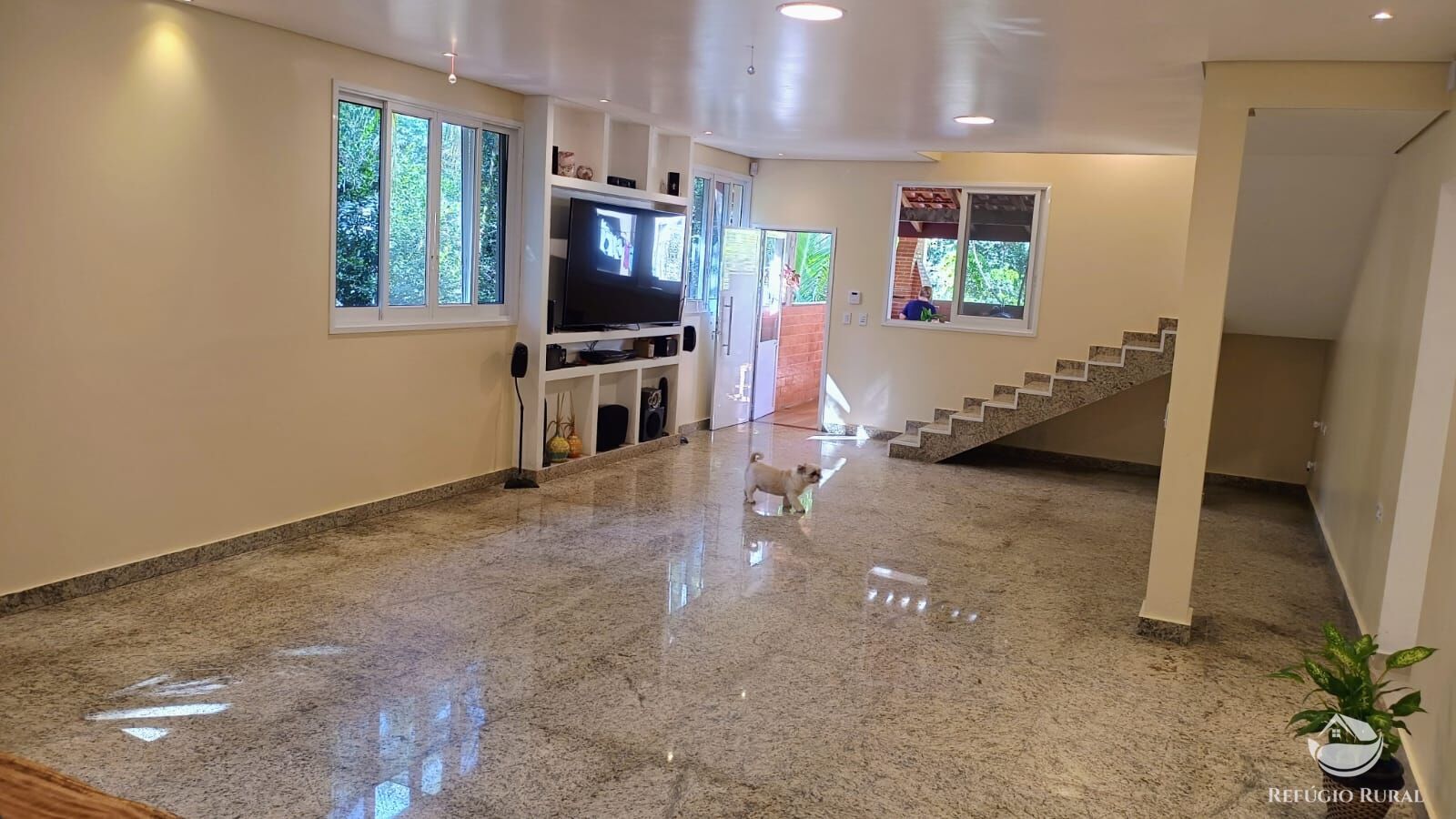 Casa à venda com 3 quartos, 350m² - Foto 14