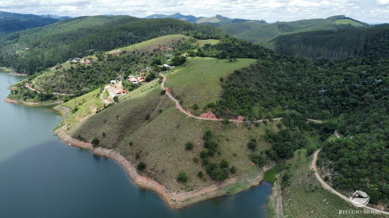 Fazenda à venda com 2 quartos, 240600m² - Foto 22