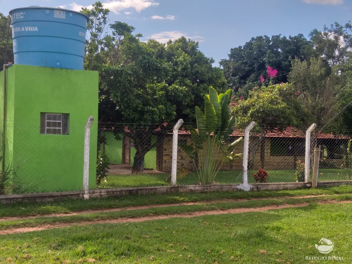 Fazenda à venda com 2 quartos, 175000m² - Foto 39