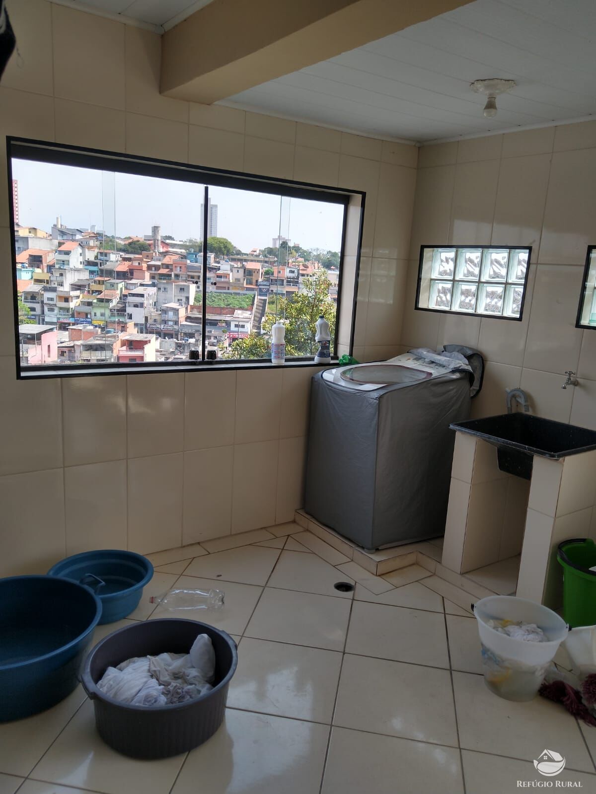 Sobrado à venda com 6 quartos, 220m² - Foto 35