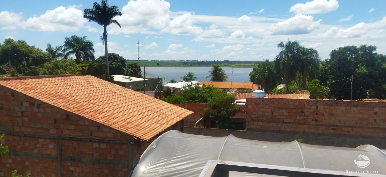 Fazenda à venda com 3 quartos, 735m² - Foto 4