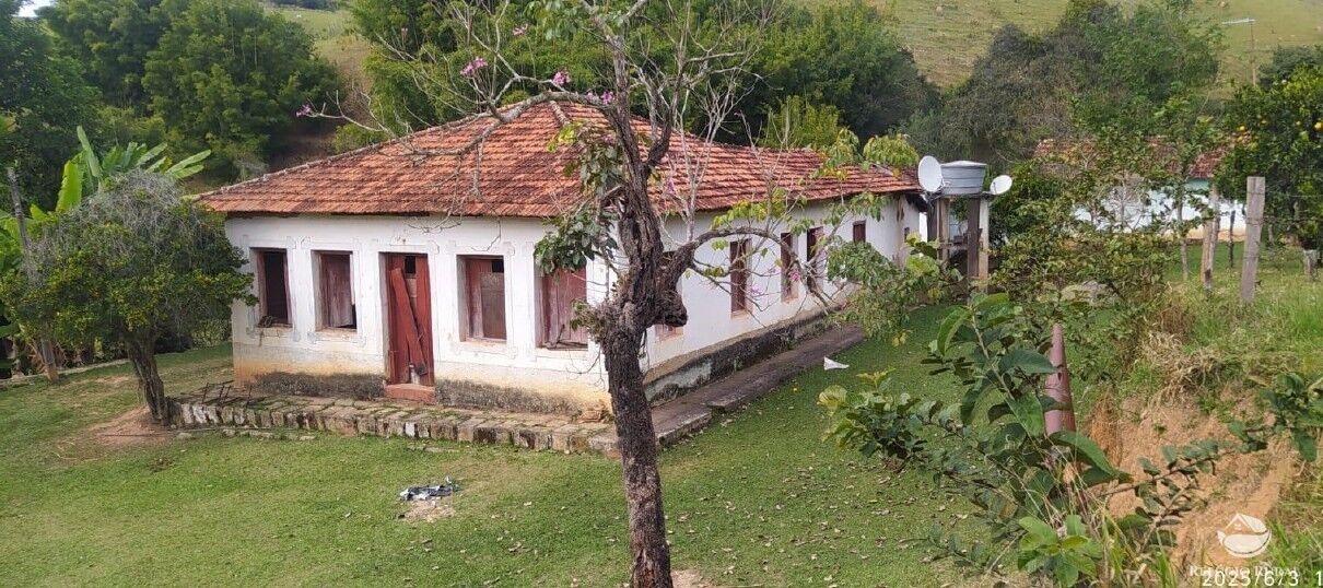 Sítio à venda com 3 quartos, 484000m² - Foto 2