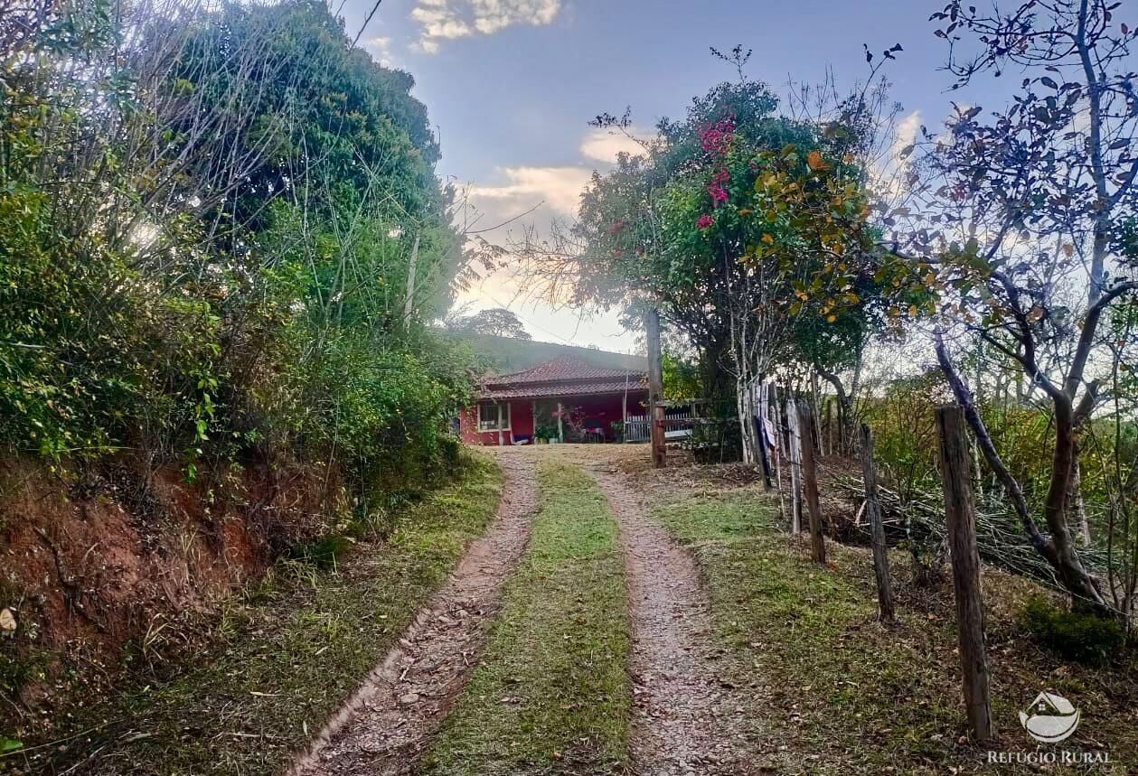 Sítio à venda com 1 quarto, 157300m² - Foto 1