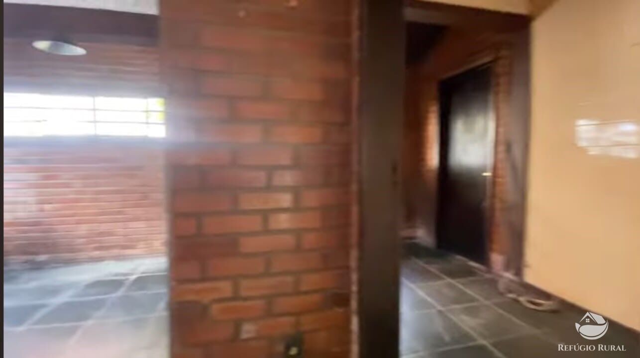 Casa de Condomínio à venda com 4 quartos, 227m² - Foto 13