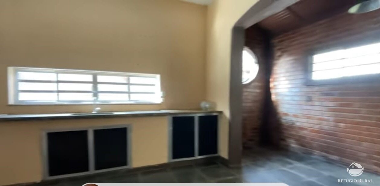 Casa de Condomínio à venda com 4 quartos, 227m² - Foto 10