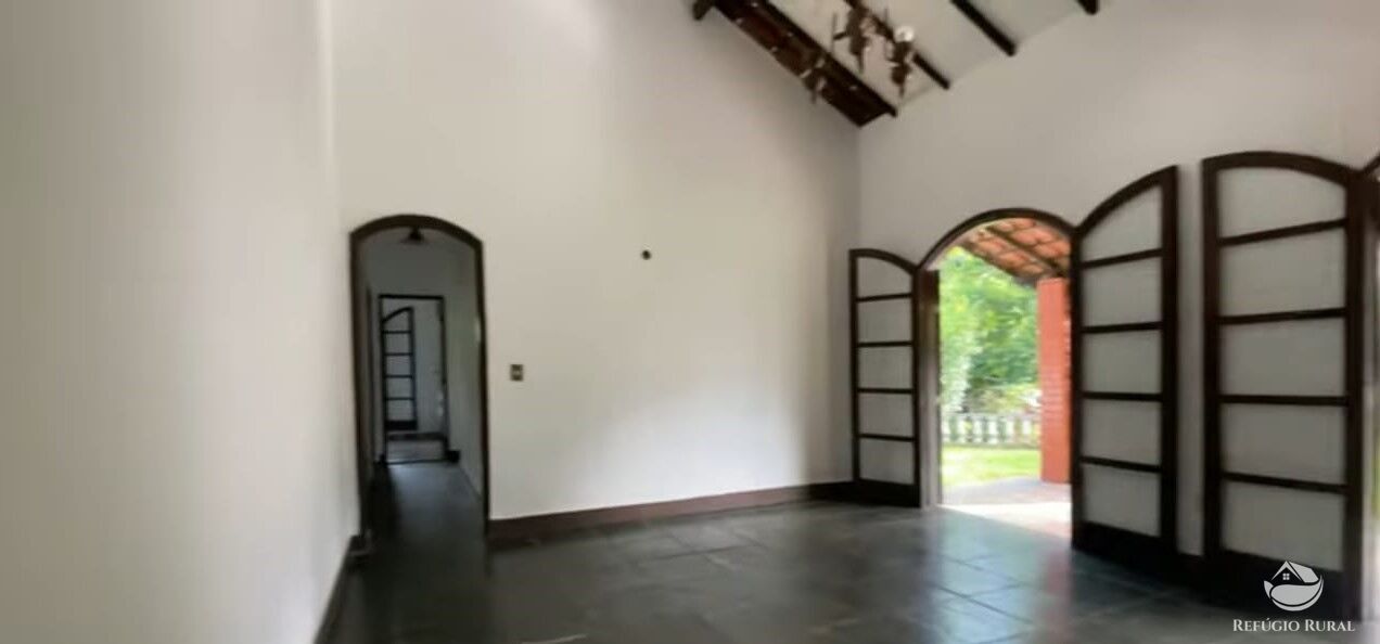 Casa de Condomínio à venda com 4 quartos, 227m² - Foto 12