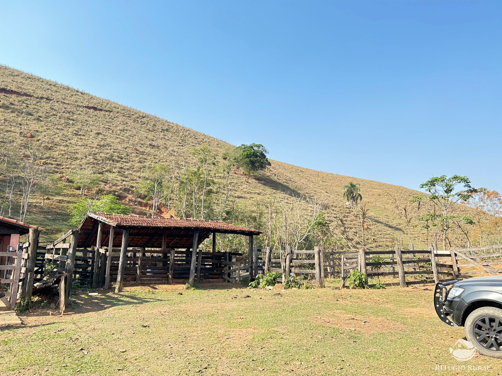 Fazenda à venda com 1 quarto, 121000m² - Foto 46