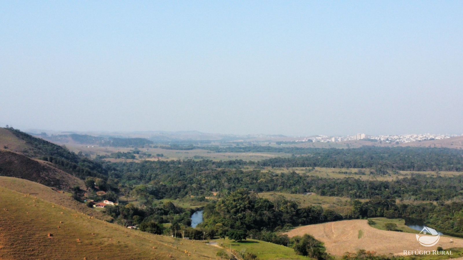 Fazenda à venda com 1 quarto, 121000m² - Foto 13