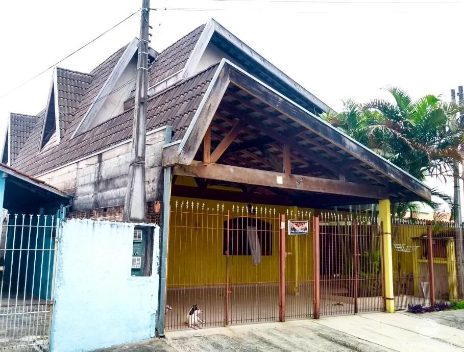 Casa à venda com 3 quartos, 250m² - Foto 1