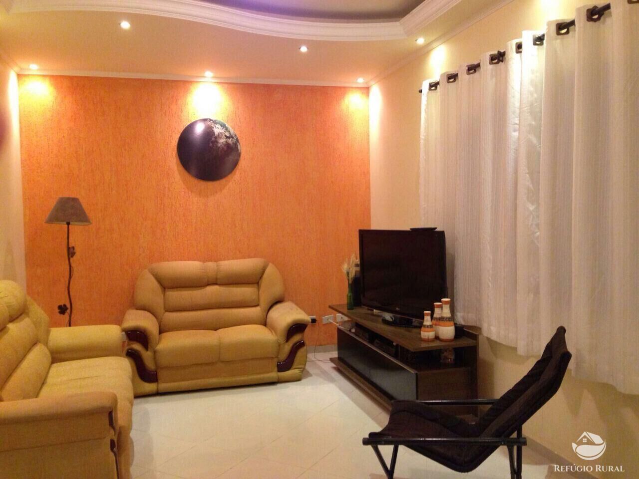 Casa à venda com 3 quartos, 250m² - Foto 8