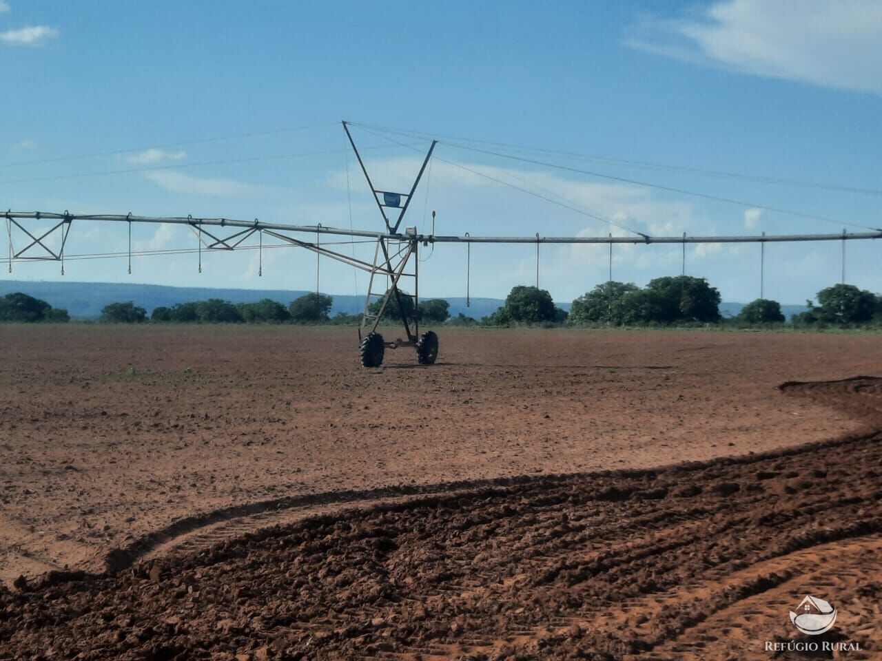 Fazenda à venda com 3 quartos, 5600000m² - Foto 2