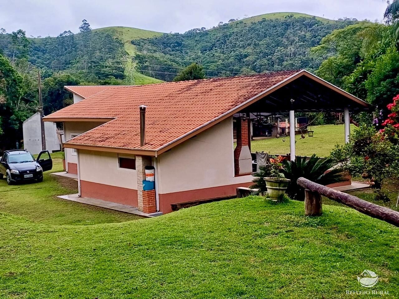 Sítio à venda com 3 quartos, 76000m² - Foto 3