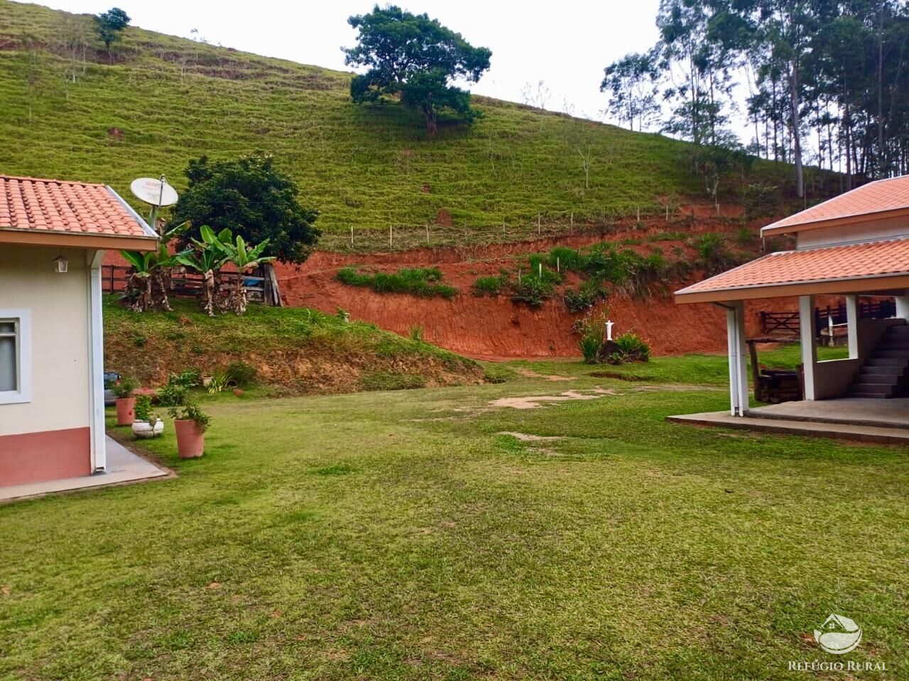 Sítio à venda com 3 quartos, 76000m² - Foto 5