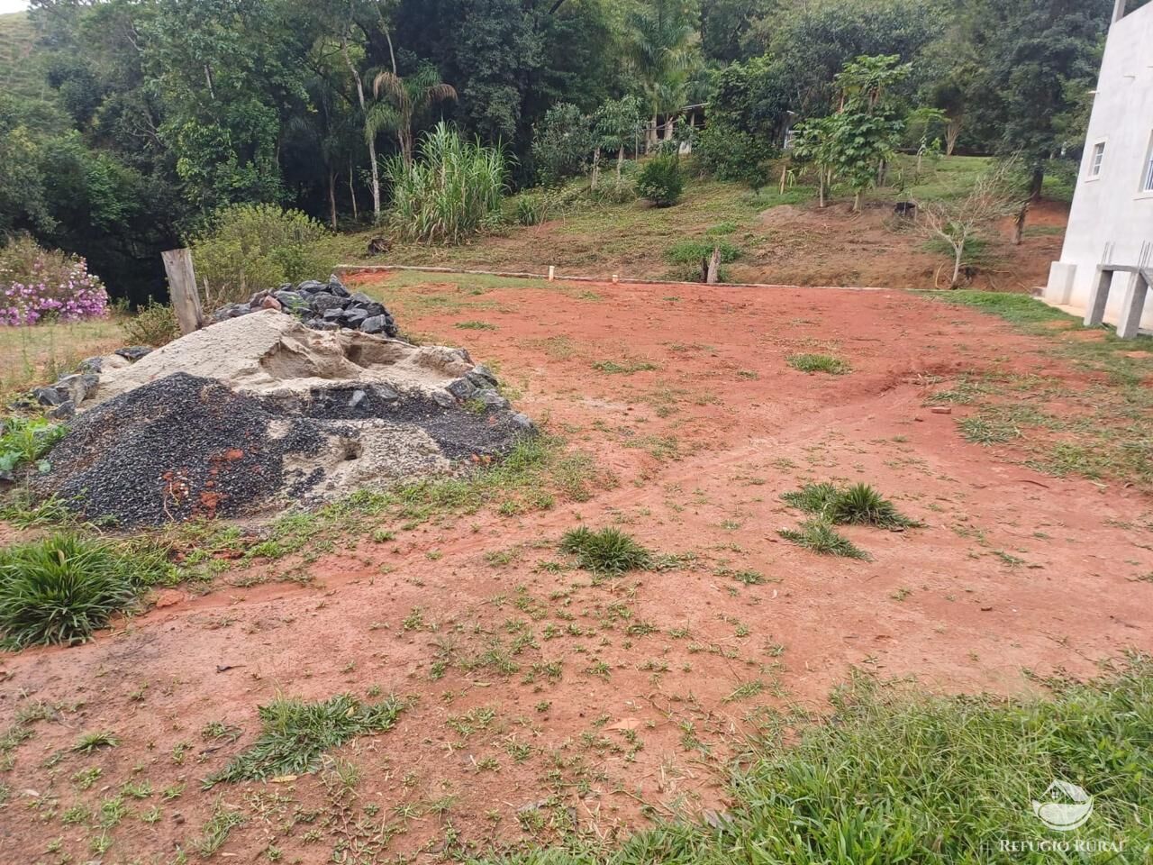 Sítio à venda com 3 quartos, 76000m² - Foto 18