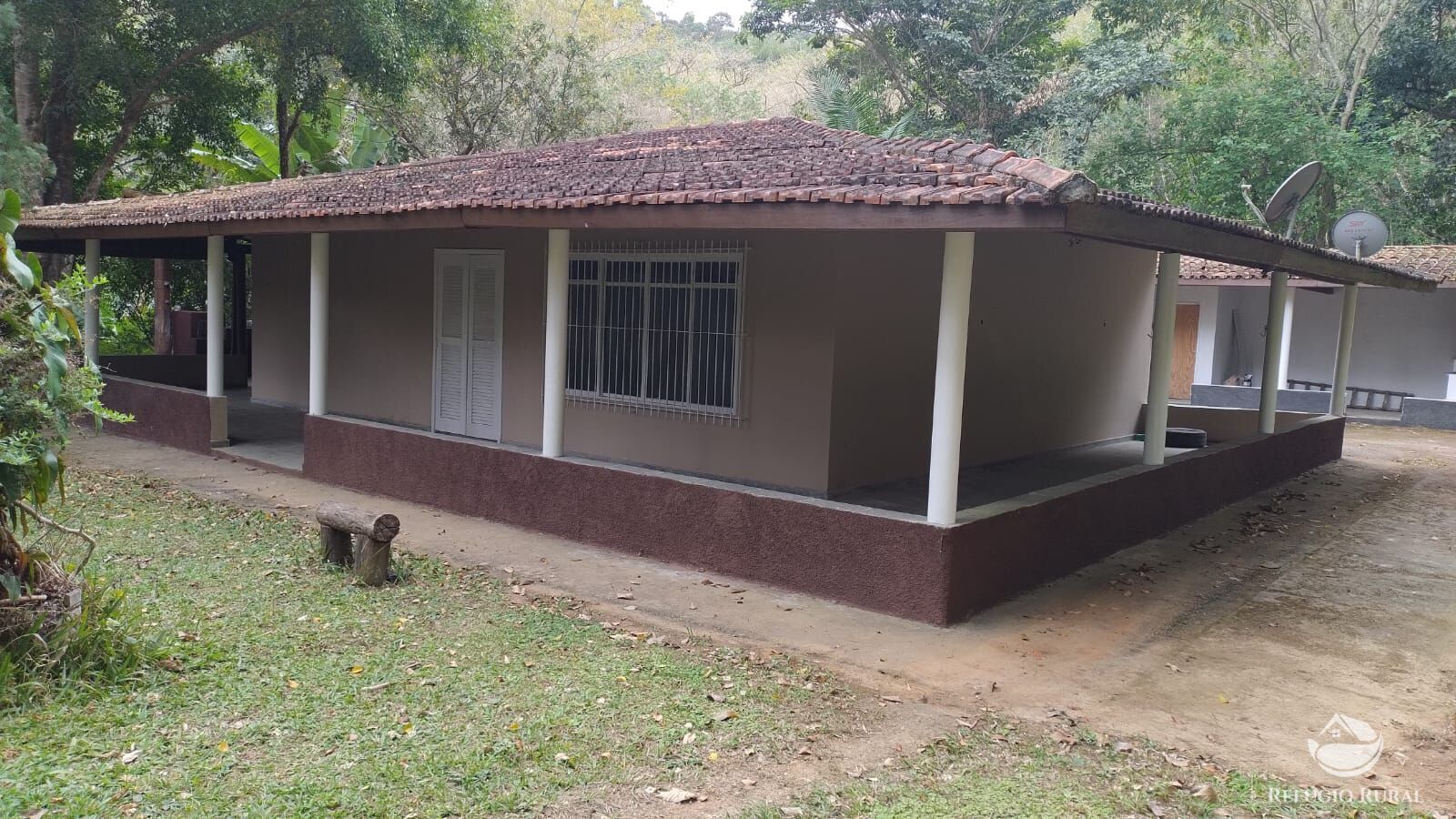 Fazenda à venda com 2 quartos, 2700m² - Foto 12