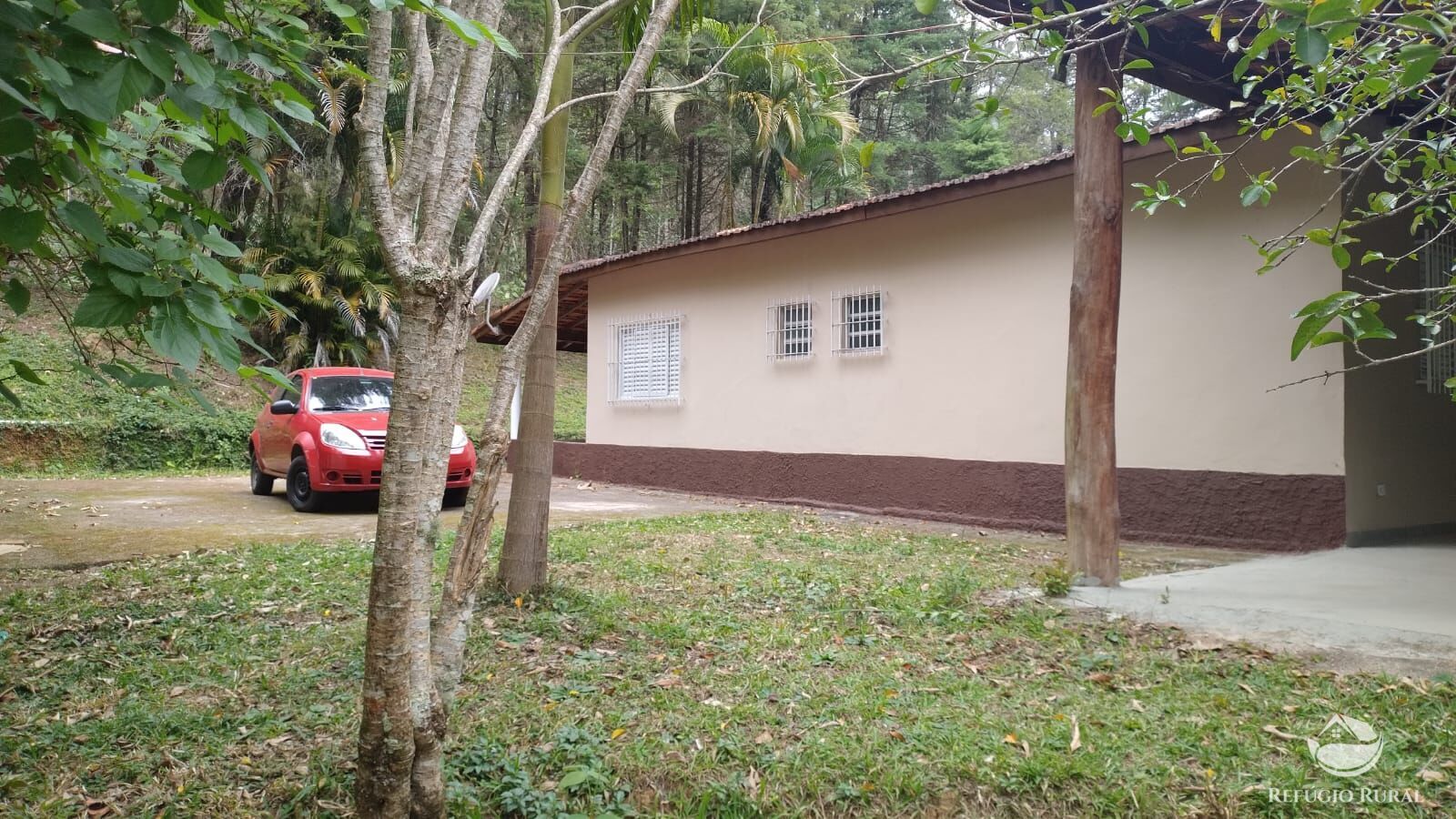 Fazenda à venda com 2 quartos, 2700m² - Foto 3