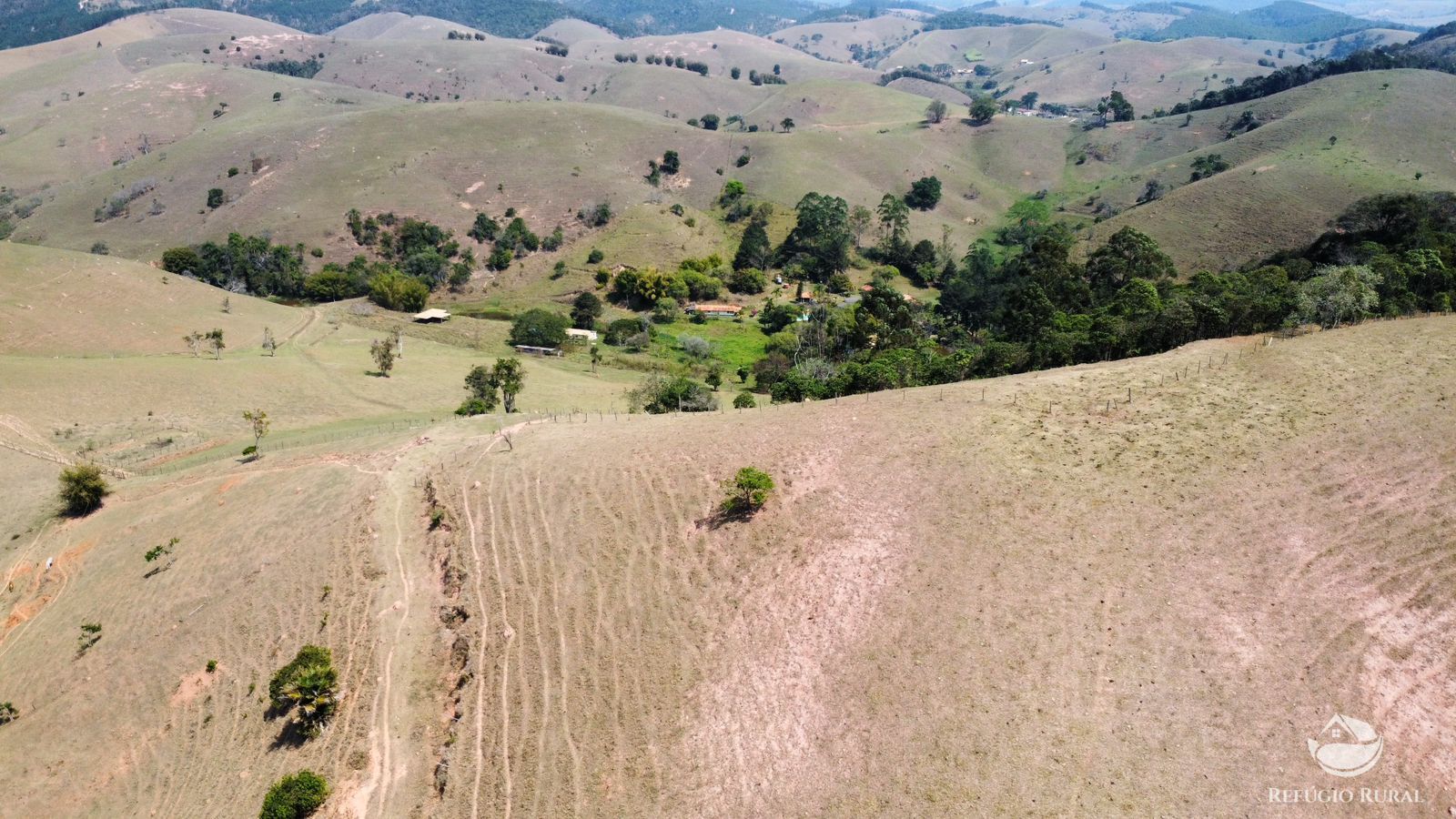 Fazenda à venda com 1 quarto, 363000m² - Foto 24