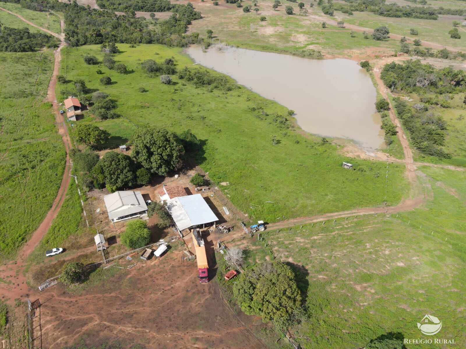 Fazenda à venda com 6 quartos, 50578000m² - Foto 1