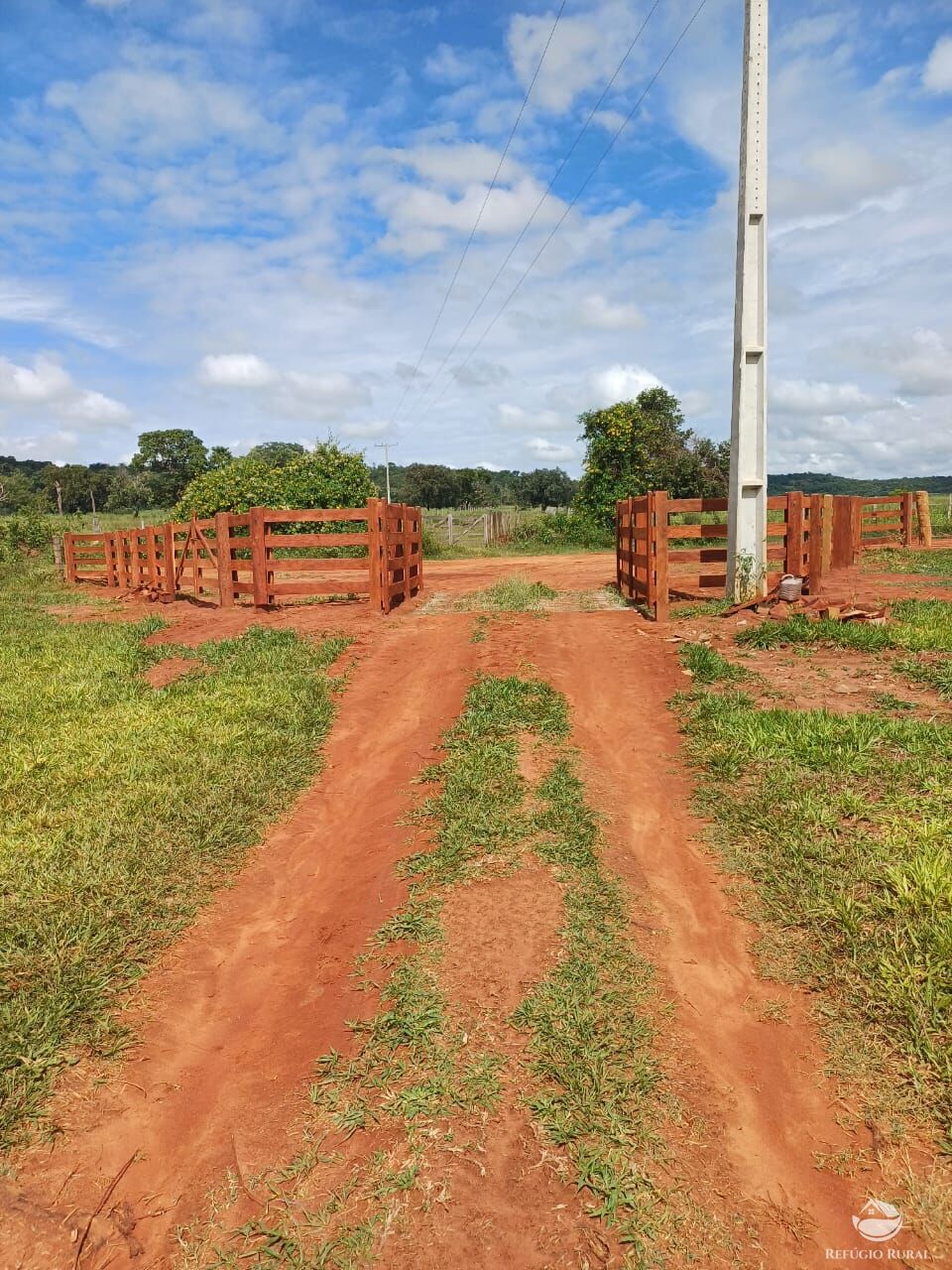 Fazenda à venda com 1 quarto, 3170200m² - Foto 4