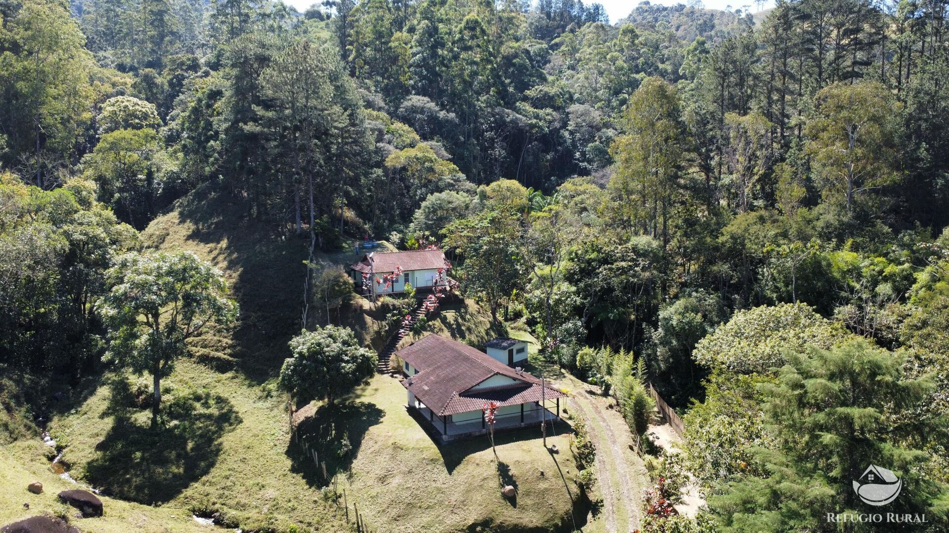 Sítio à venda com 9 quartos, 25000m² - Foto 9