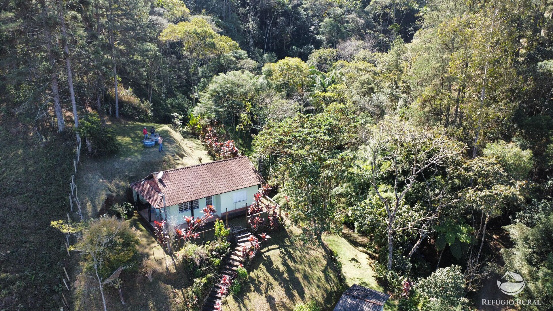 Sítio à venda com 9 quartos, 25000m² - Foto 10