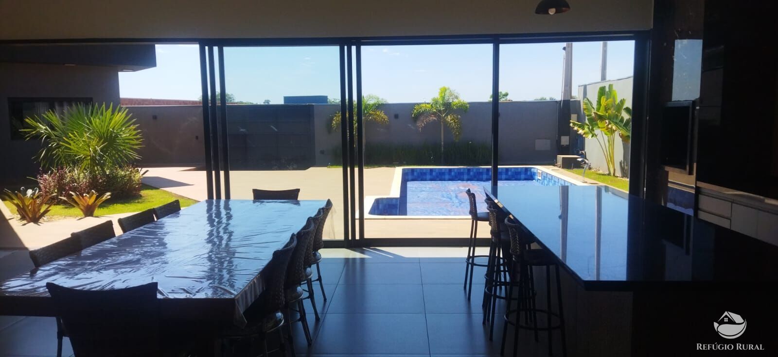 Fazenda à venda com 3 quartos, 550m² - Foto 4