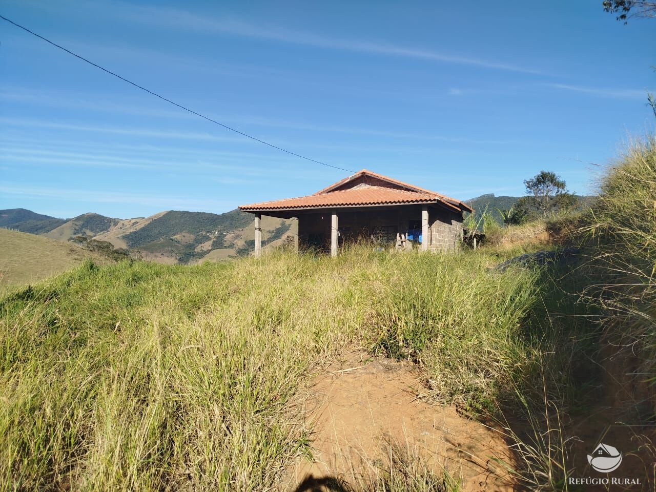 Fazenda à venda com 1 quarto, 24000m² - Foto 2