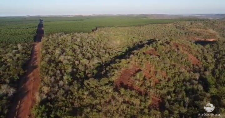 Fazenda à venda com 2 quartos, 144560000m² - Foto 9