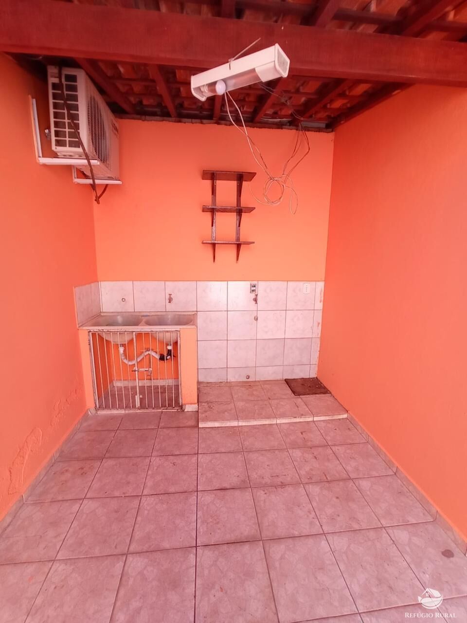 Casa à venda com 3 quartos, 80m² - Foto 5