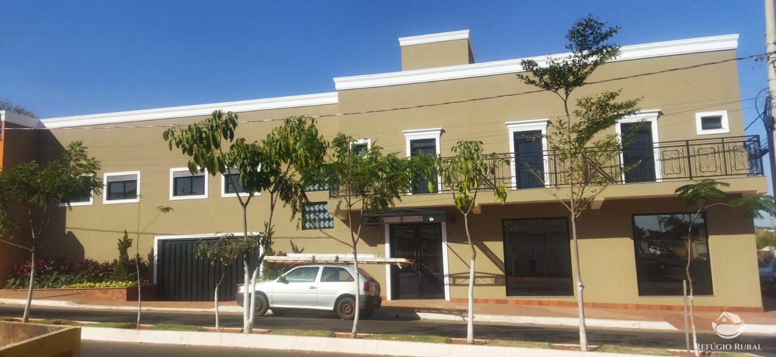 Hotel à venda com 37 quartos, 1300m² - Foto 1