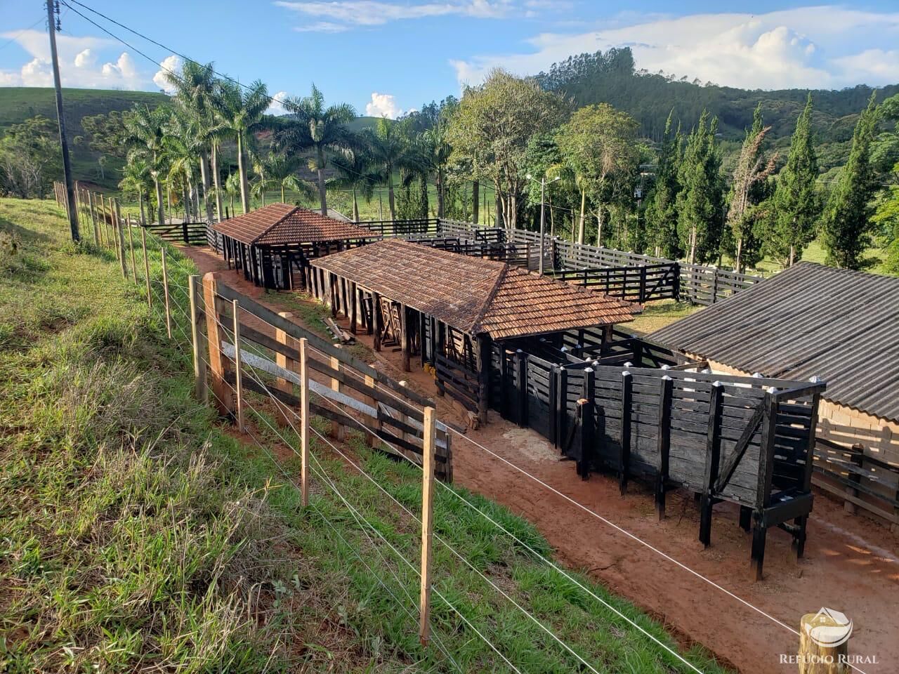 Fazenda à venda com 2 quartos, 4428600m² - Foto 21