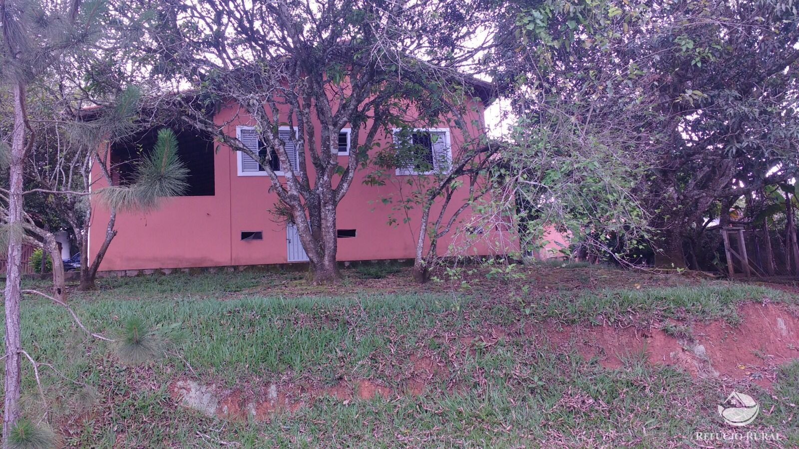 Chácara à venda com 3 quartos, 7723m² - Foto 1