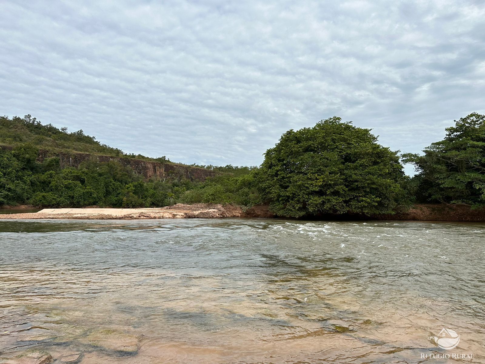 Fazenda à venda com 2 quartos, 20000000m² - Foto 2