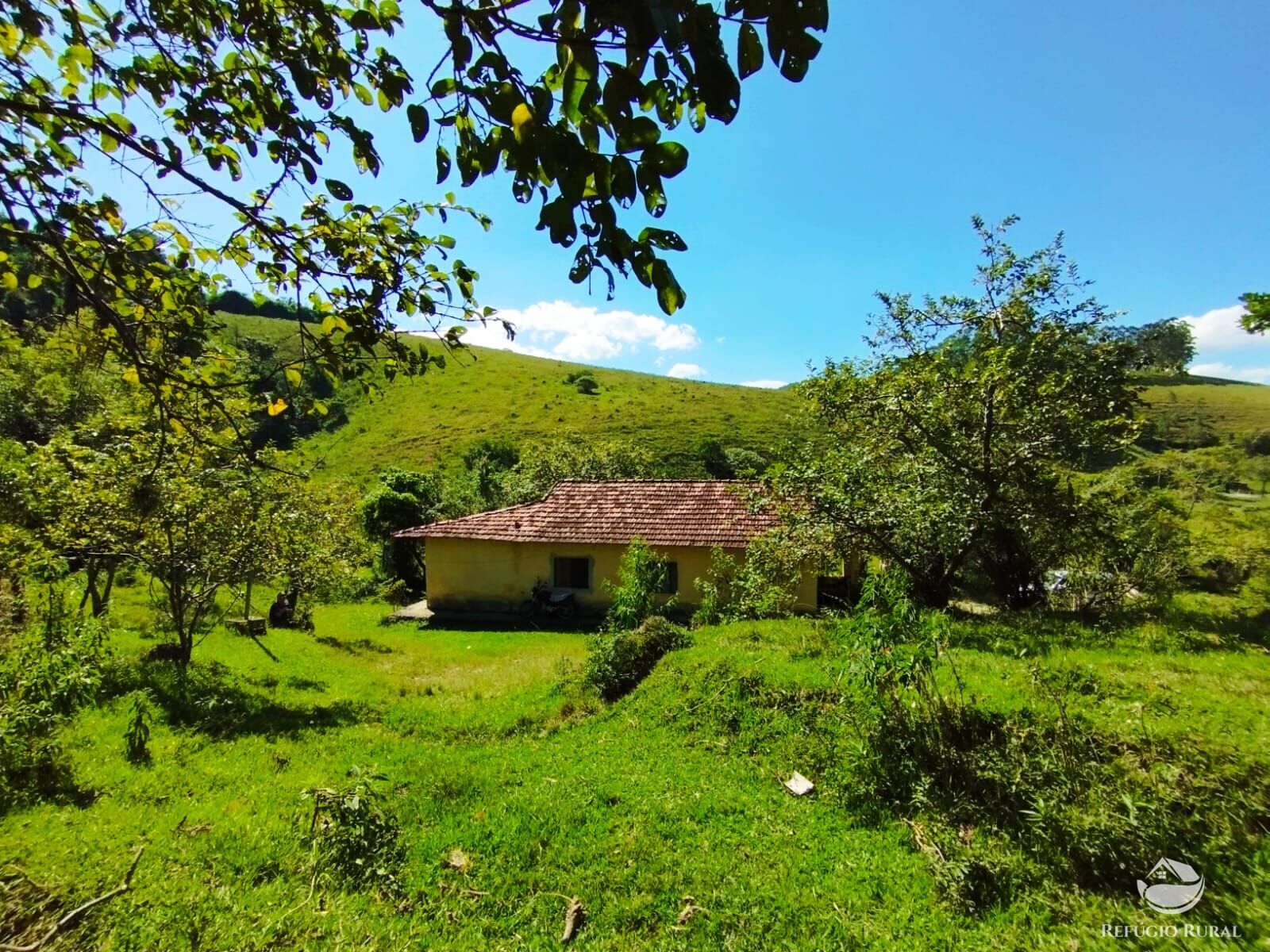 Fazenda à venda com 1 quarto, 104000m² - Foto 2