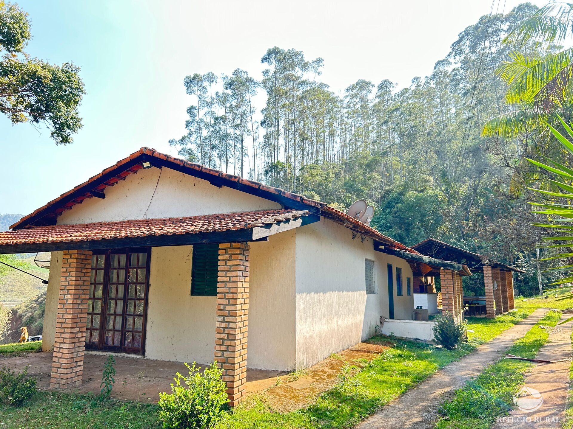 Fazenda à venda com 2 quartos, 96800m² - Foto 4