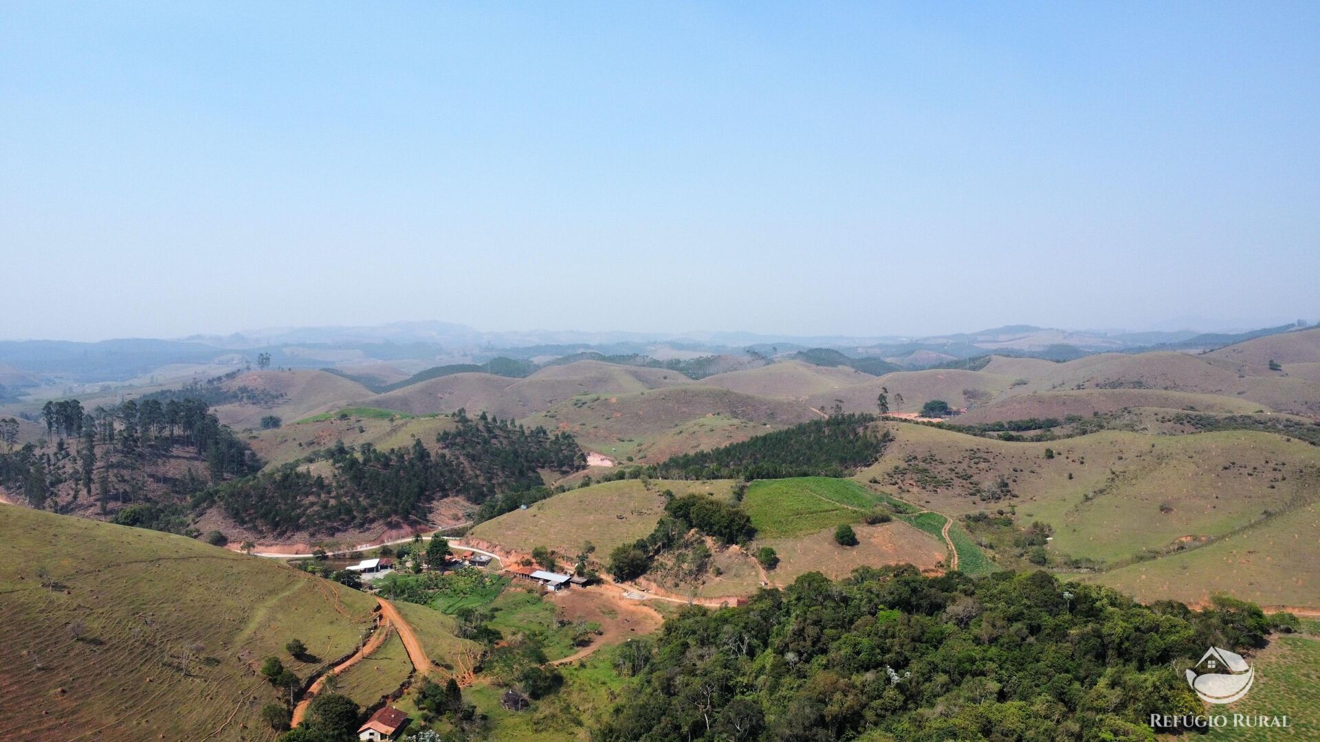 Fazenda à venda com 2 quartos, 96800m² - Foto 23