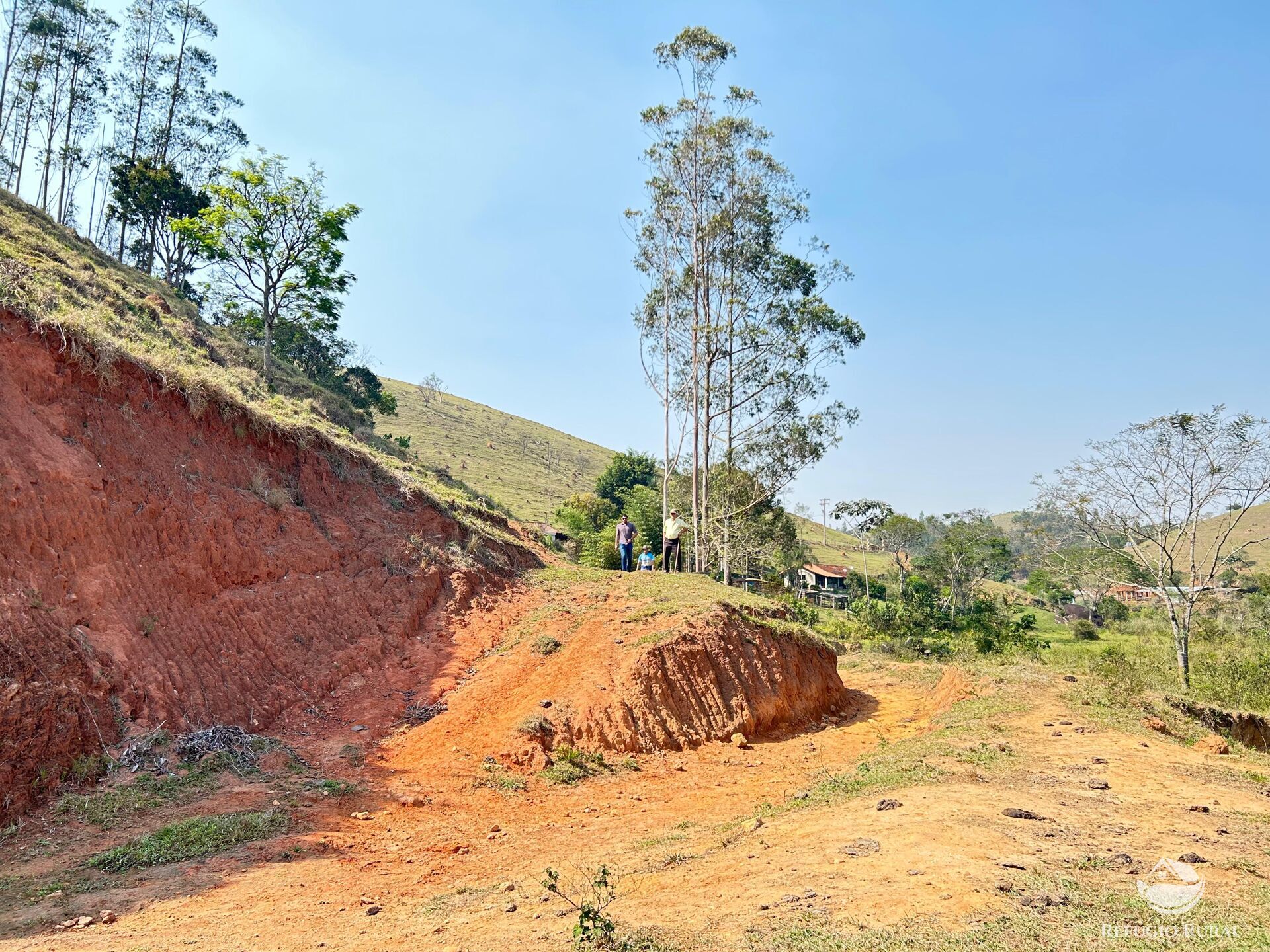 Fazenda à venda com 2 quartos, 96800m² - Foto 17