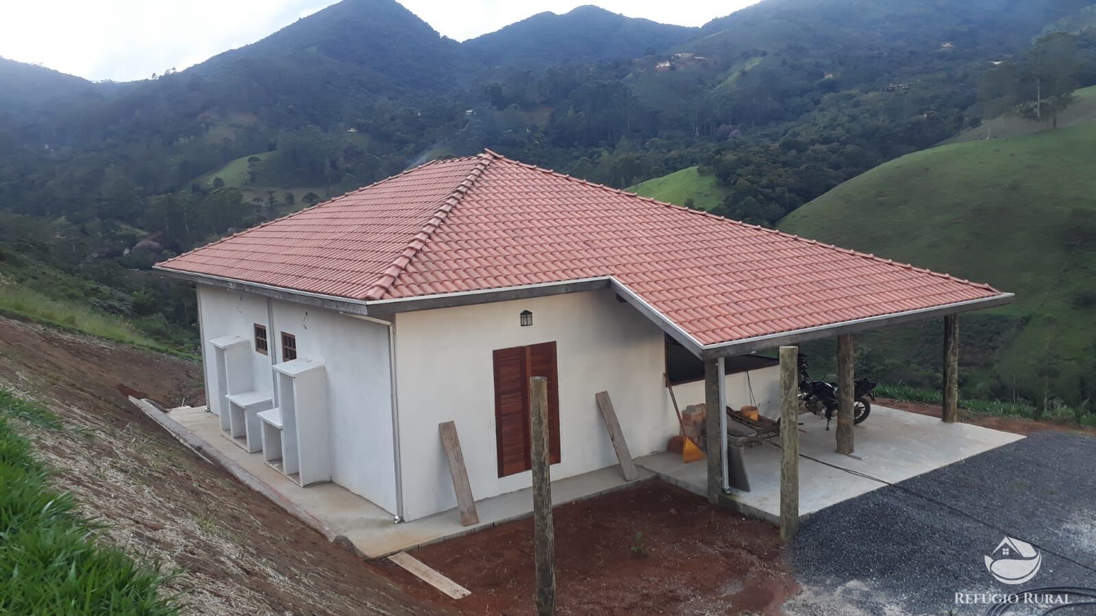 Fazenda à venda com 2 quartos, 20000m² - Foto 9