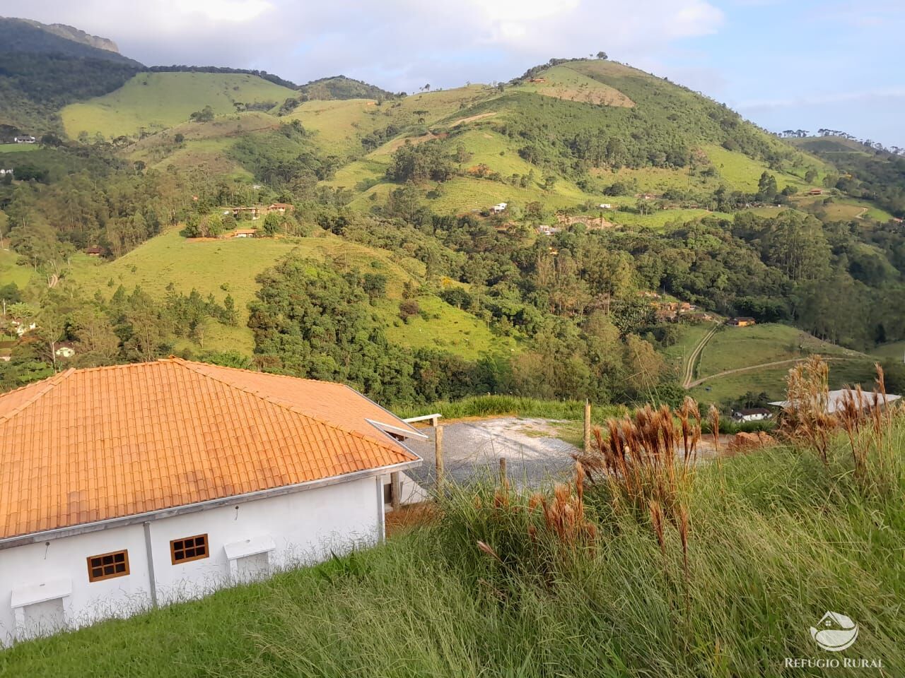 Fazenda à venda com 2 quartos, 20000m² - Foto 2