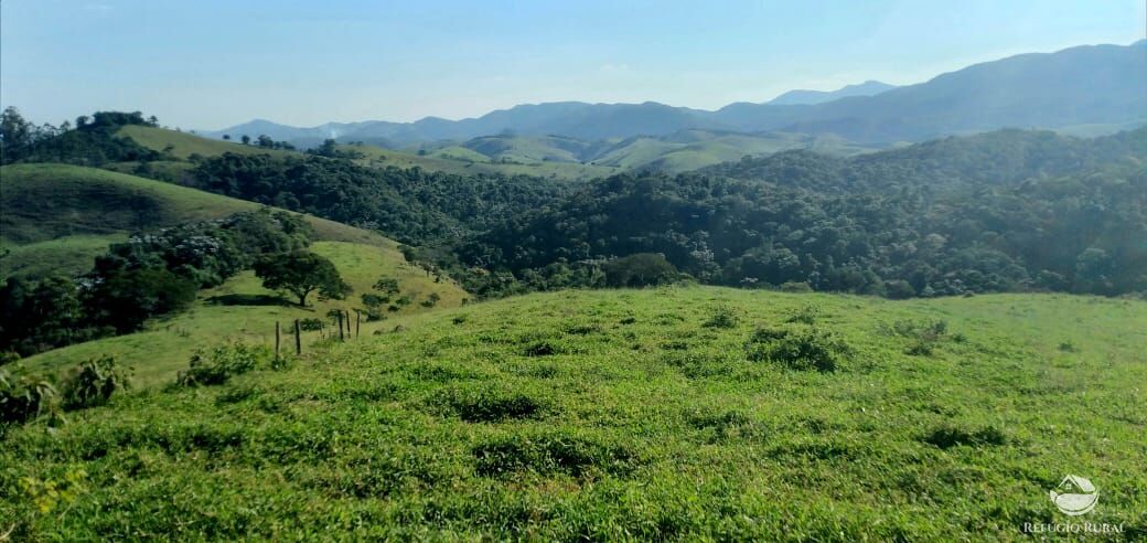 Fazenda à venda com 1 quarto, 121000m² - Foto 16