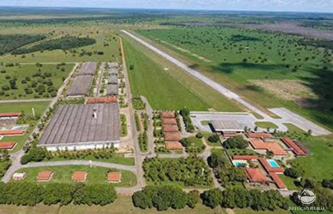 Fazenda à venda com 12 quartos, 2349000000m² - Foto 4