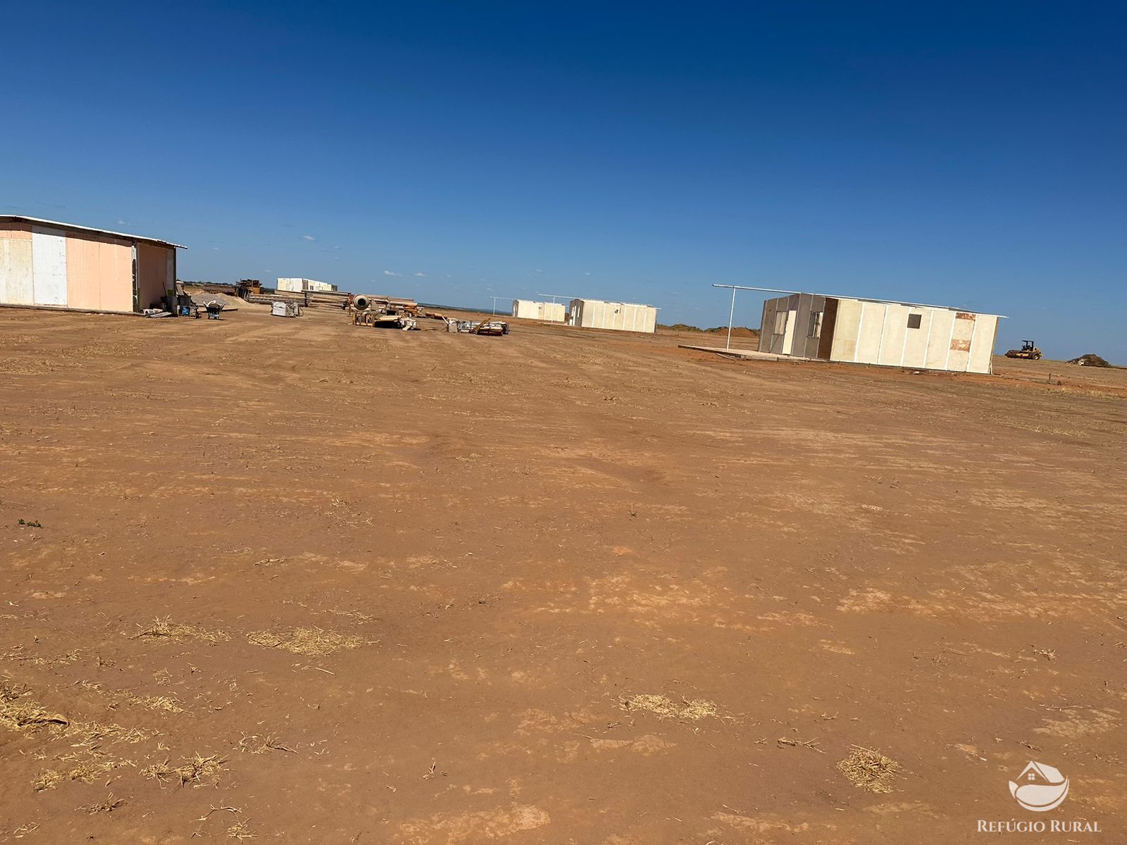 Fazenda à venda com 4 quartos, 110000000m² - Foto 8