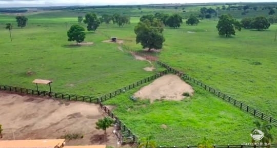 Fazenda à venda com 6 quartos, 9500000m² - Foto 2