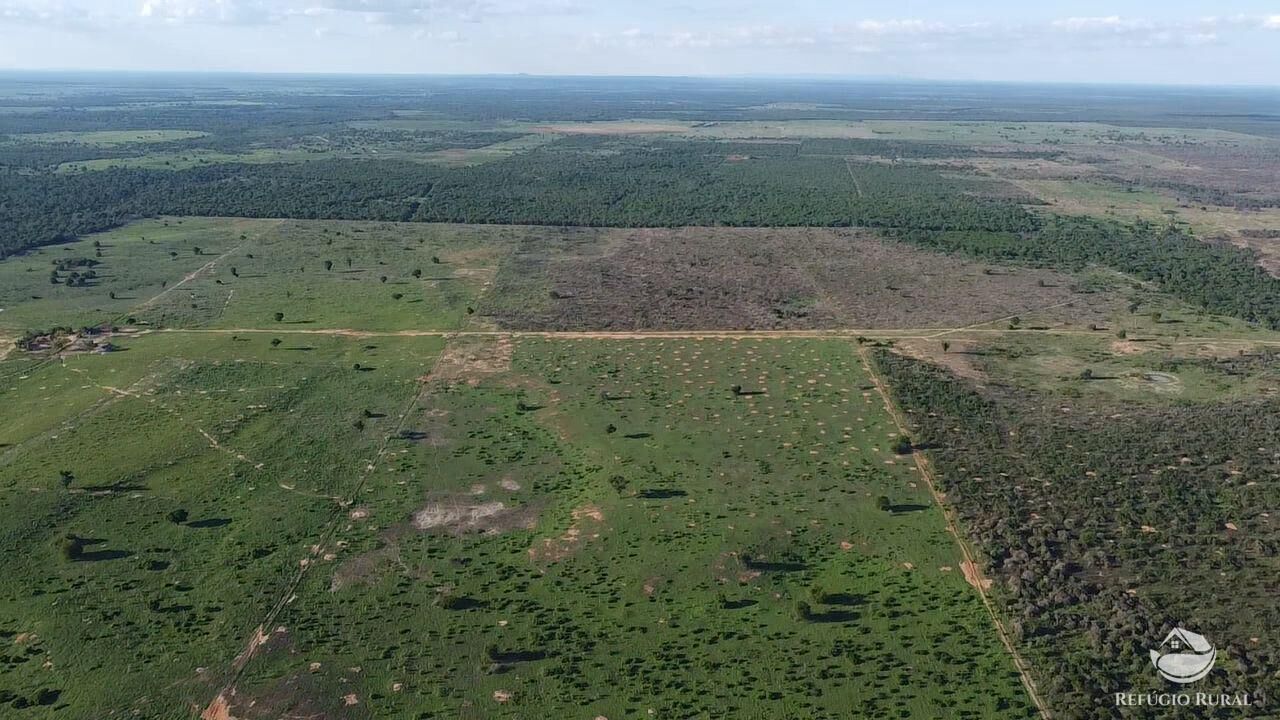 Fazenda à venda com 2 quartos, 20030000m² - Foto 36