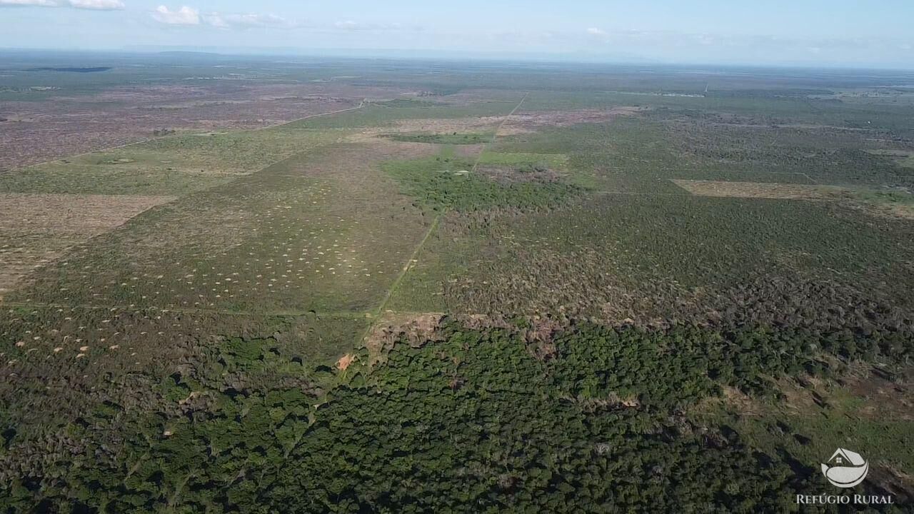 Fazenda à venda com 2 quartos, 20030000m² - Foto 32