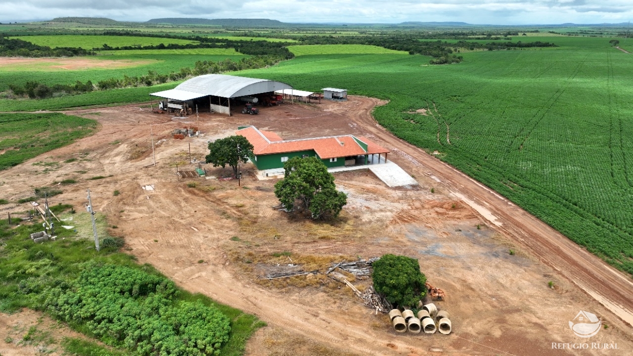 Fazenda à venda com 2 quartos, 21770000m² - Foto 1