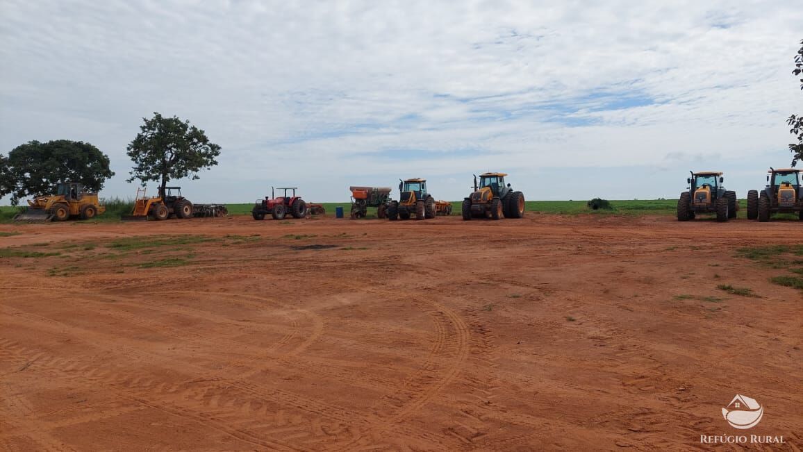 Fazenda à venda com 6 quartos, 37000000m² - Foto 3